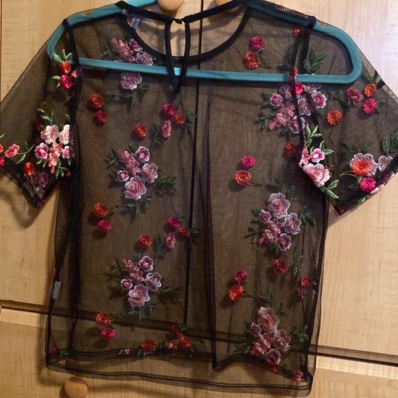 Charlotte Russe mesh floral top - Picture 2 of 3